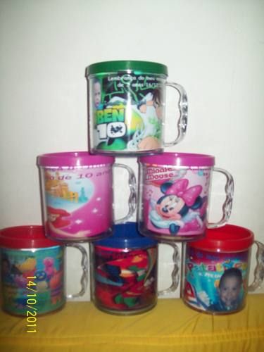 Caneca de acrílico
